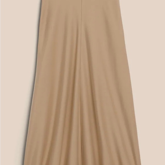 NWT Satin long skirt - Picture 4 of 4